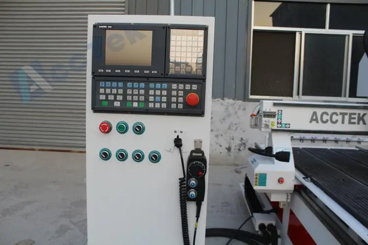 Автоматический сменщик инструментов cnc маршрутизатор с двойным шпинделем, двойной процесс резьба по дереву машина цена