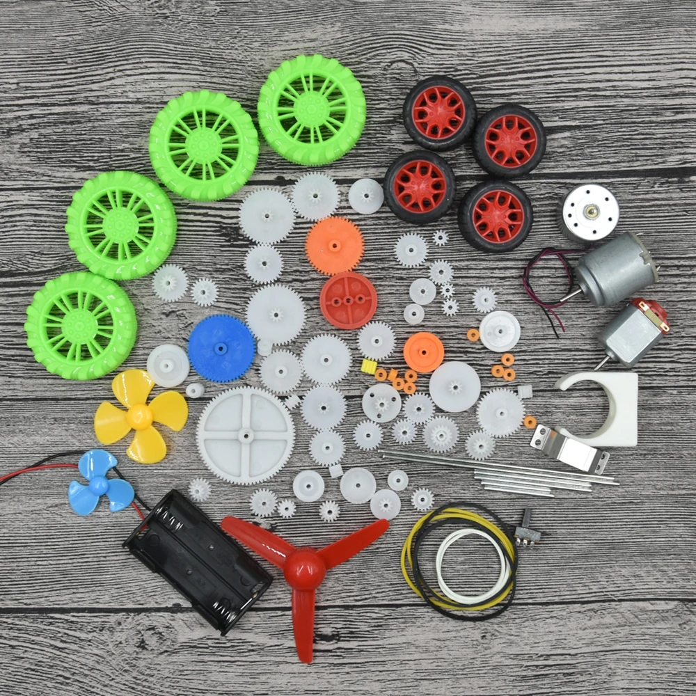 90pcs Luxury Plastic Gear Set DIY Robot Four Wheel Driver Car 130 260