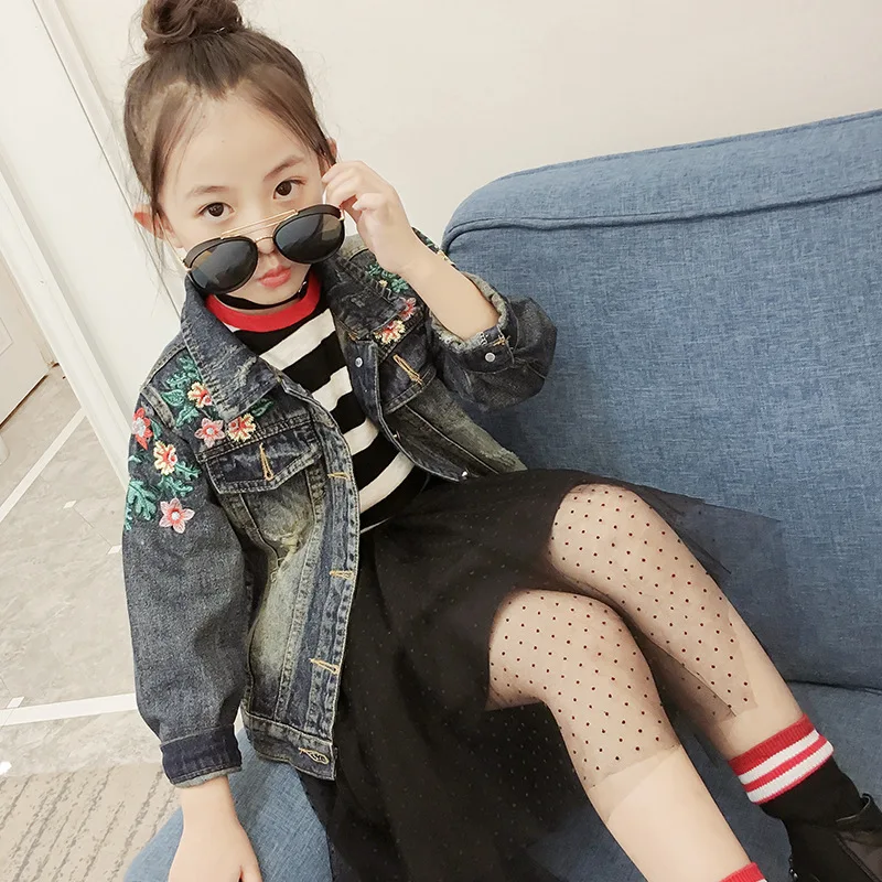 

Kids Girls Denim Jacket Children Flowers Embroidery Jacket Children's Clothing Girls Spring Autumn Coat 2017 Big Girl Outerwear