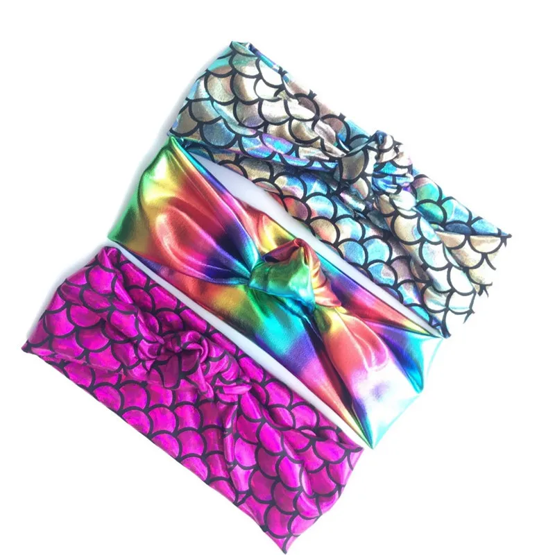 4614737470_319010745