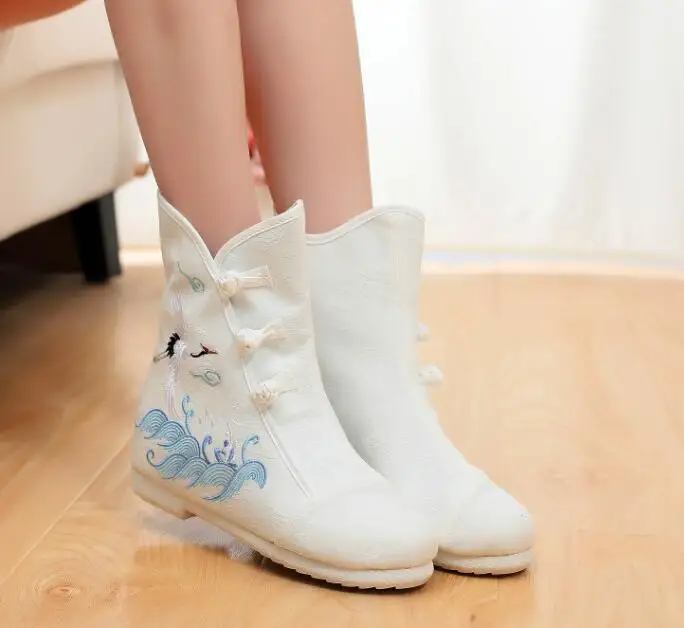 THEAGRANT Winter Embroidered Women Snow Boots Canvas Hidden Wedge Woman Shoes Chinese Button Lady Ankle Boots WBS3006