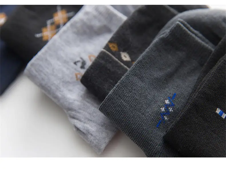 5pairs Lot Men socks Striped Plaid Diamond Solid Socks Men Combed Cotton Calcetines Largos Hombre Breathable Male Socks Business 14