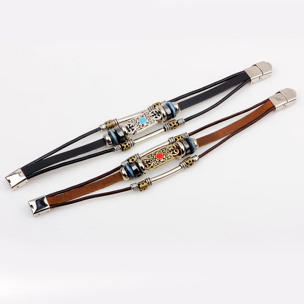 4056690488_1951107721