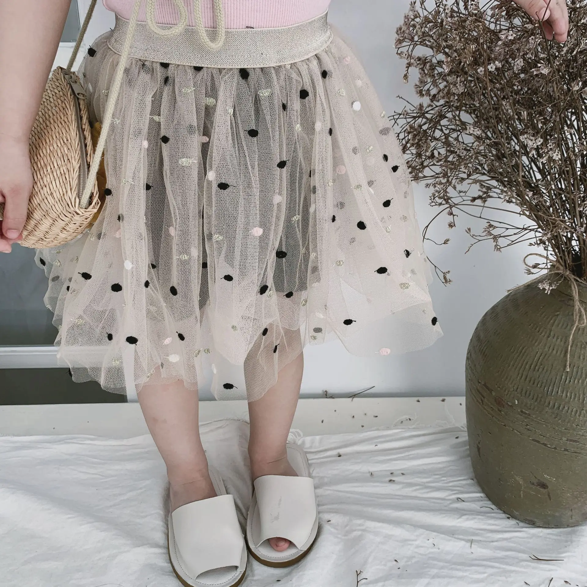 

Summer cute girls fashion embroidery mesh skirts Culottes kids all-match sparkling skirt with Underwear's