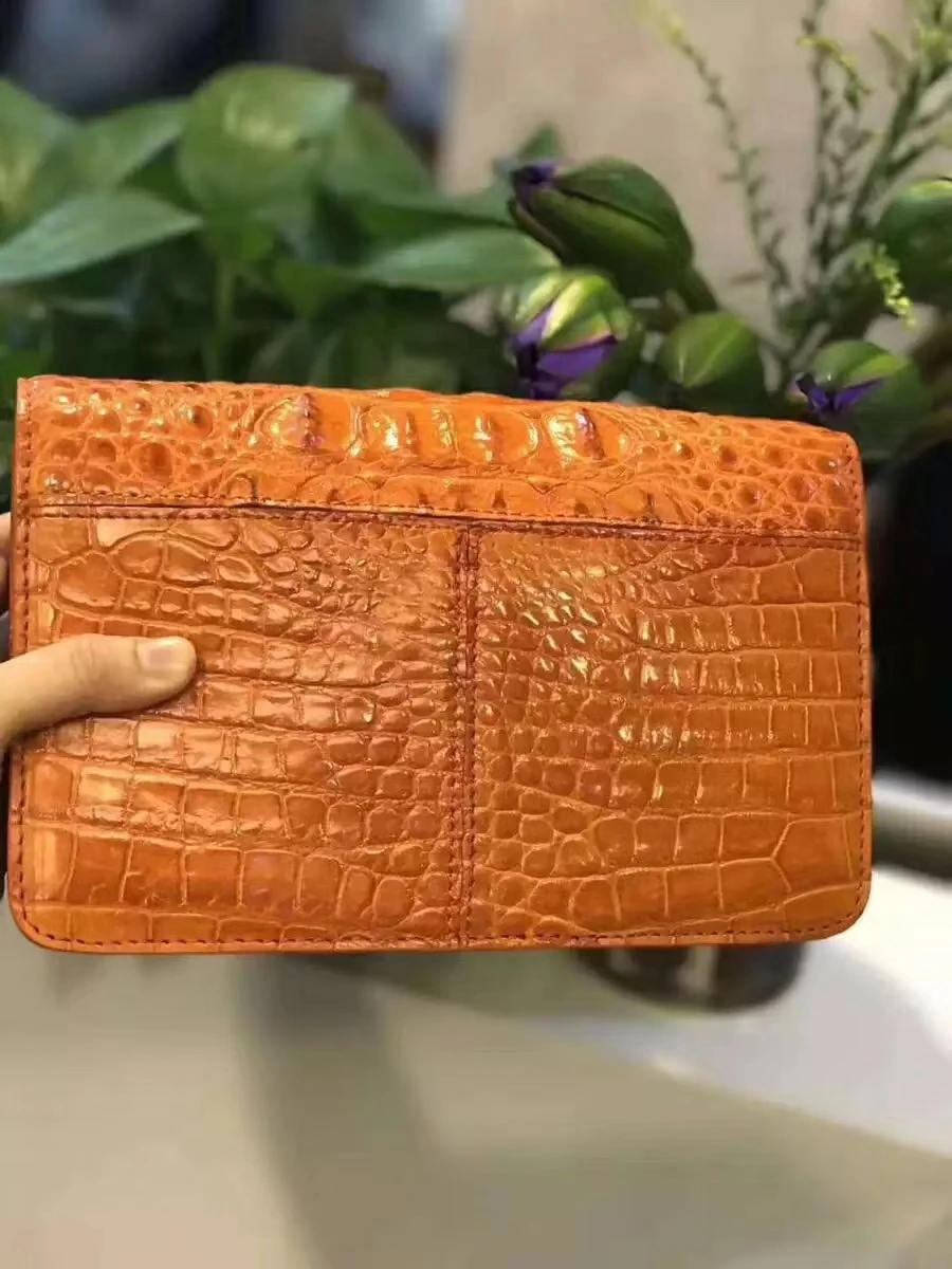 Рисунок 5 - Женский клатч с держателем для рук