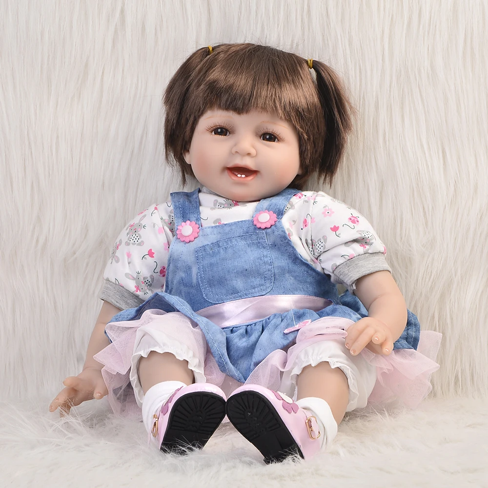 

Cute Smiling Reborn Baby Doll Soft Silicone So Truly Lifelike 22'' 55 cm Reborn Baby with Smooth Hair Girl Birthday Gift Toy Hot