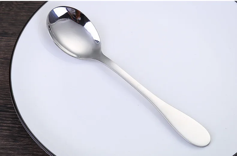 9391941775_1538885810