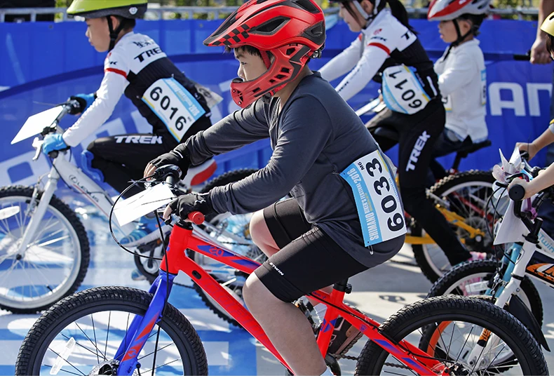 ROCKBROS 2 в 1 велосипедный шлем для детей полный покрытый высокой плотности велосипедный шлем для MTB дорожный велосипед EPS съемный Casco Ciclismo
