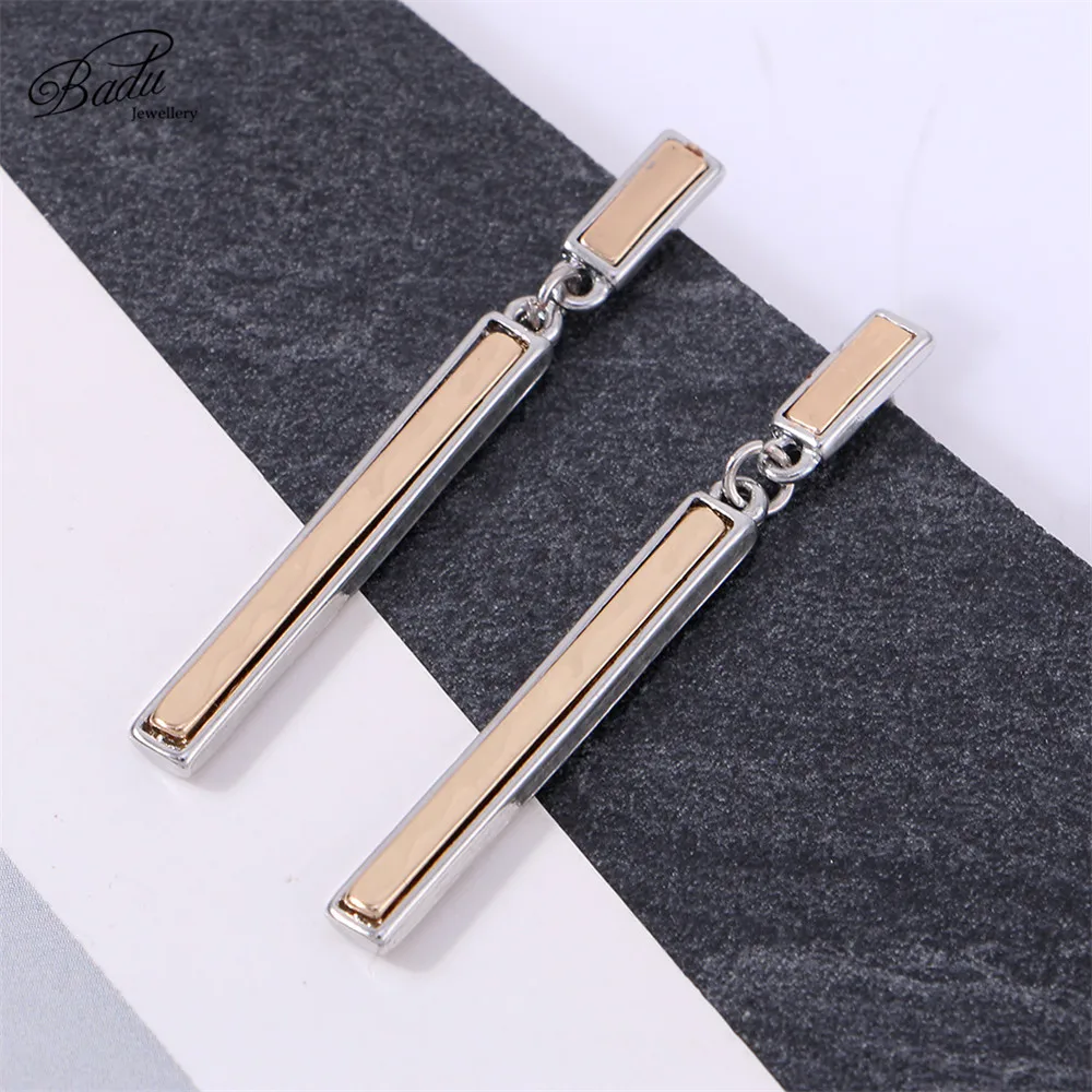 

Badu Long Metal Dangle Earring for Women Gold Silver Alloy Simplicity Geometric Drop Earrings Fashion Jewelry Halloween