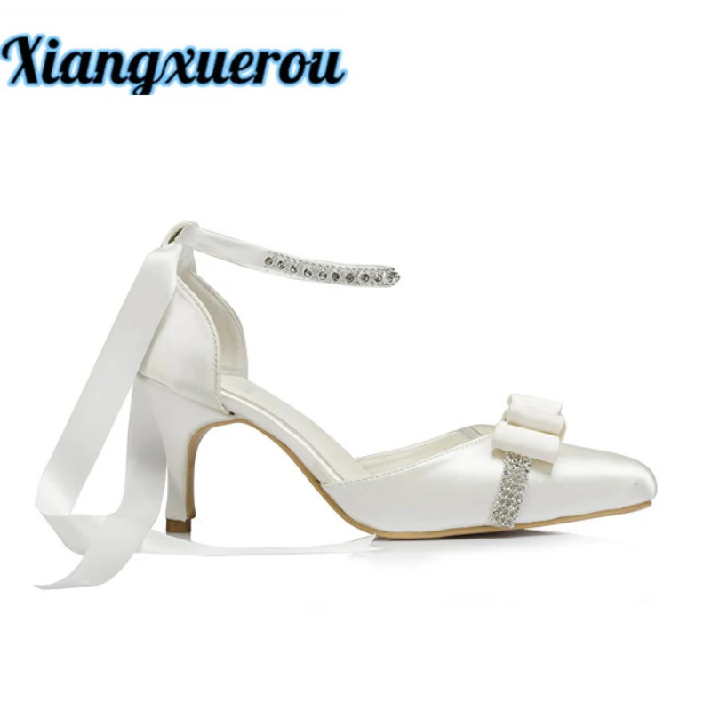 

Xiangxuerou Thin and pointed with a hollow bow and a pair of sexy high heels and women's sandals.
