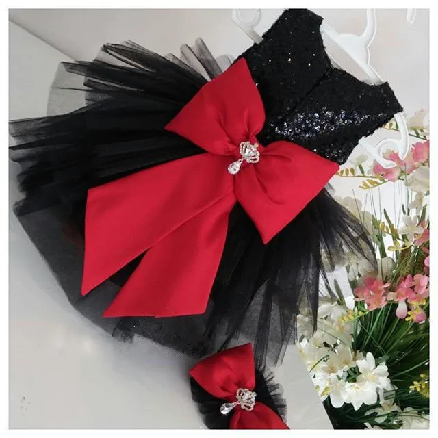 Black knee-length sparkly sequined ball gown with red bow tiered flower girl dresses birthday party gowns