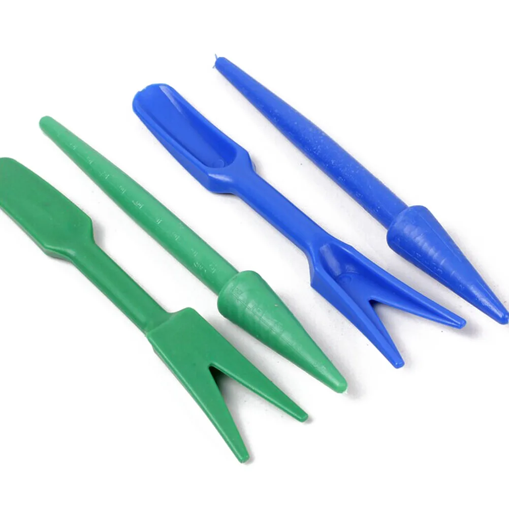 

NEW 2pcs Plastic Garden Seeds Widger Seedlings Dibber Transplanting Planting Tools (Random Color)