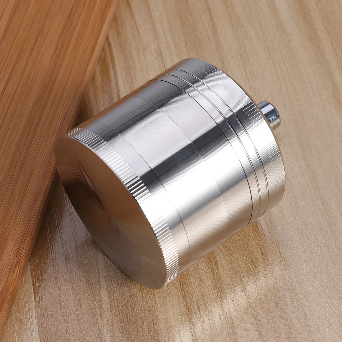 4 Strati Tabacco Spice Grinder Herb Weed Grinder con Manico Mini Spezie Mulino Mulino Rilevatori di Fumo di Tabacco Tubi di Rettifica