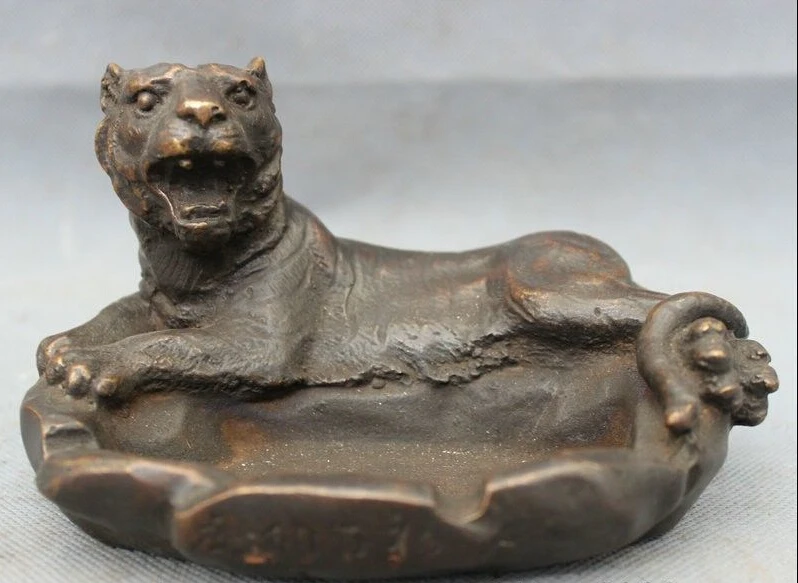 

Chinese Bronze Animals Tiger Head Statue Folk Culture Brush Washer Ashtray Box