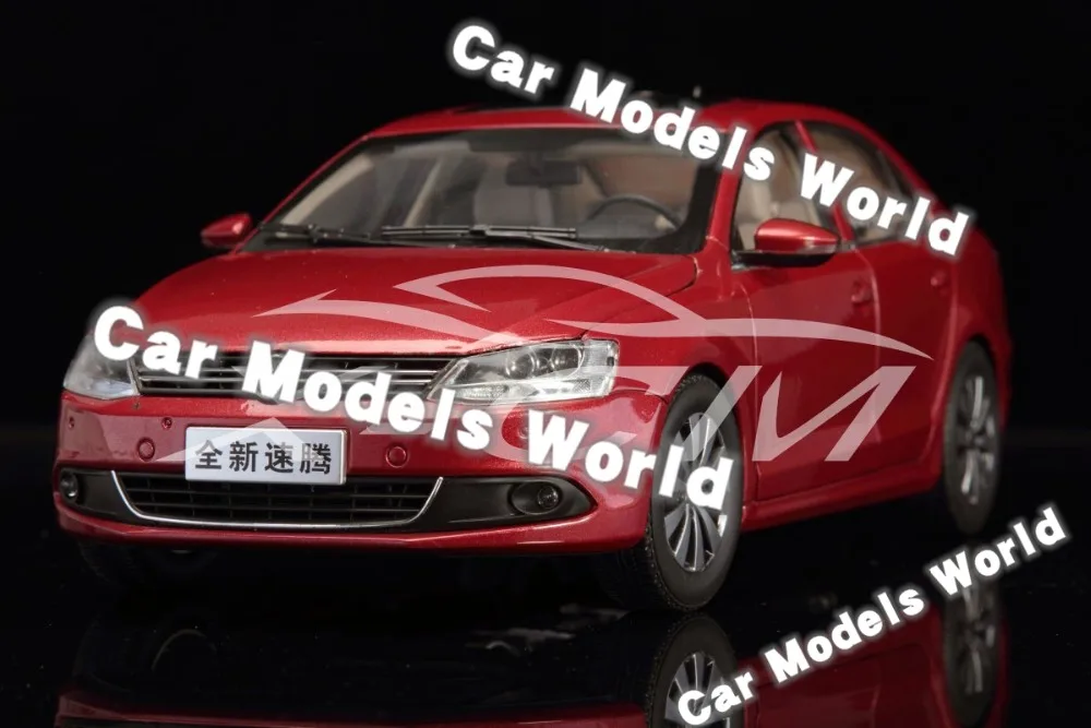 Литая под давлением модель автомобиля для Sagitar 1:18 (красный) + маленький