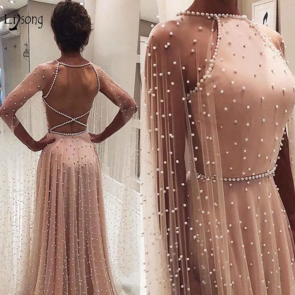 Вечернее платье с жемчугом и длинным рукавом длинное вечернее цвета шампанского