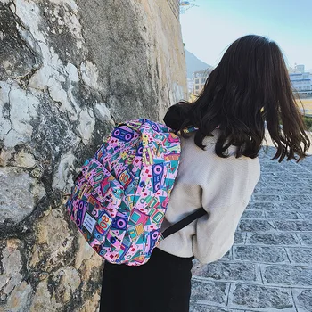 

2019 new Spring Graffiti Art Student Bag Female Ins Large Capacity Personality Backpack