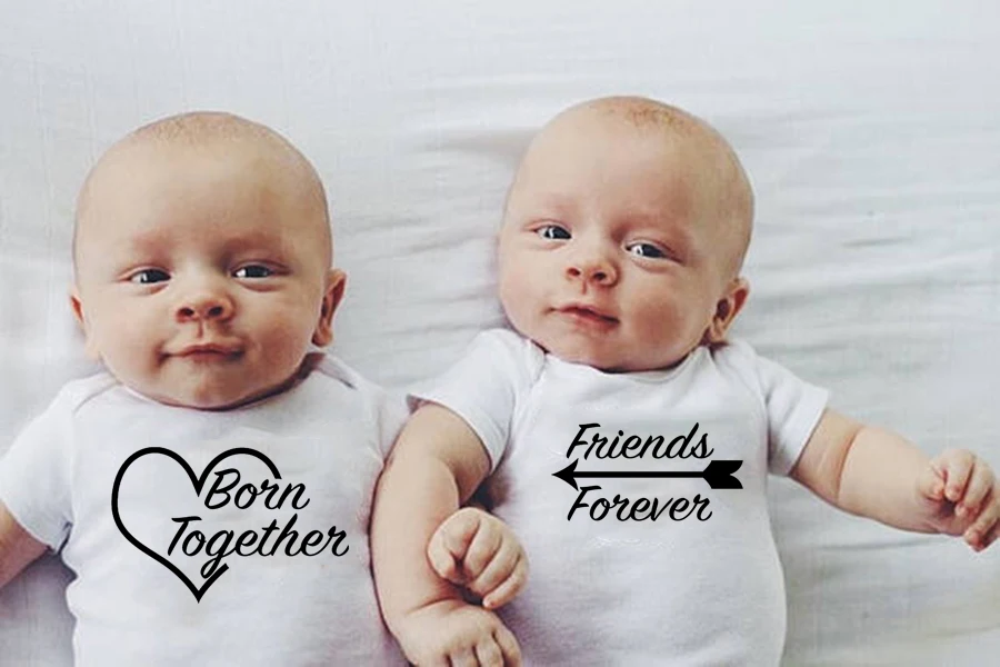 Born Together Friends Foreve милые Близнецы Детские Комбинезоны для младенцев подарок для близнецов милый белый комбинезон Повседневная стильная одежда