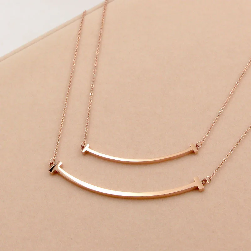 

Martick 316L Stainless Steel Smiling Face T Letter Shape Pendant Necklace Chain Necklace For Women Never Fade Jewelry P473