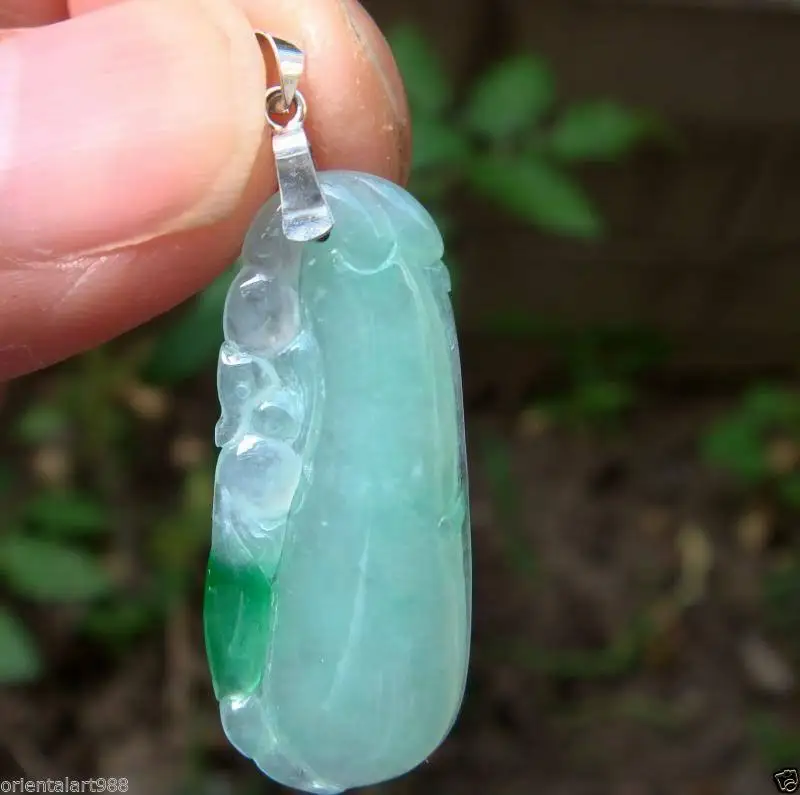 

100% Natural Fine Green Icy Jadeite Jade Melon w Bail Jewelry PendantGrade A