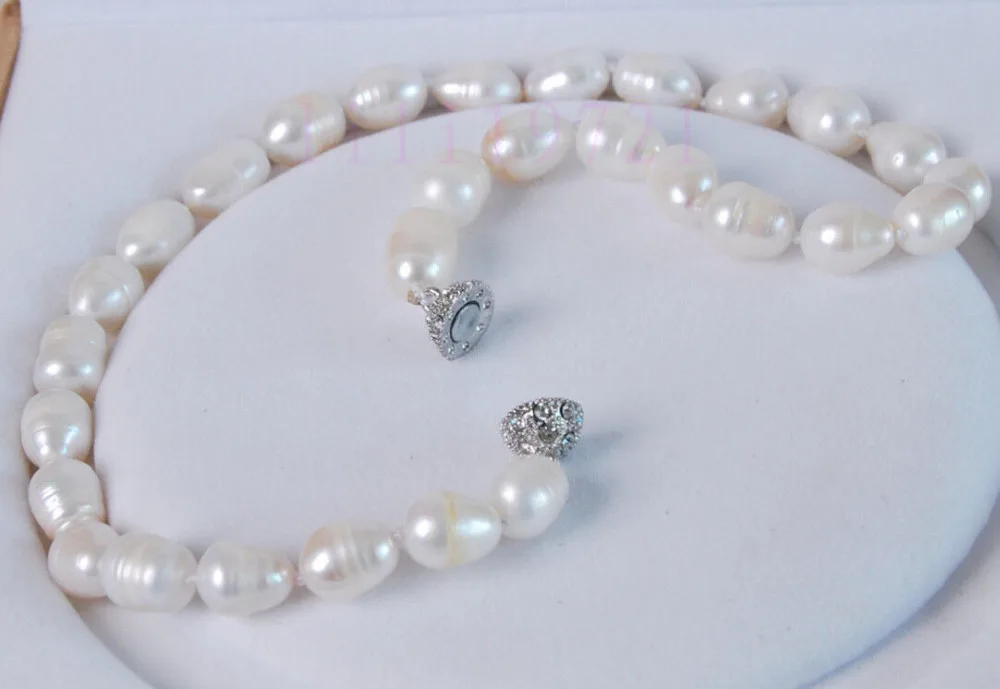 

10-12MM white Freshwater cultured pearl necklace 17" LL0011 AAA