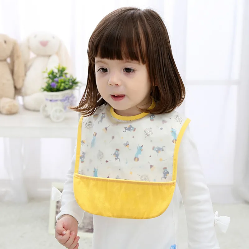 Водонепроницаемый новорожденных Обед нагрудники Дети Младенцы Малыши мультфильм шаблон слюны Полотенца