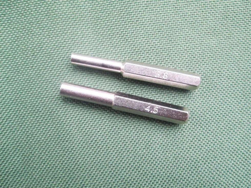 

New 3.8mm+4.5mm Security Screwdriver Tool Bit Gamebit For Nintendo NES SNES N64 GameBoy Cross Tri Tool Parts 2Pcs/Set