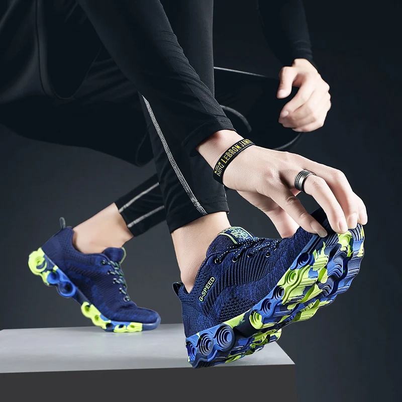 

Men Running shoe For men sneaker New Fly weave Athletic walking shoe man breathable sport shoe men zapatillas deportivas New2018