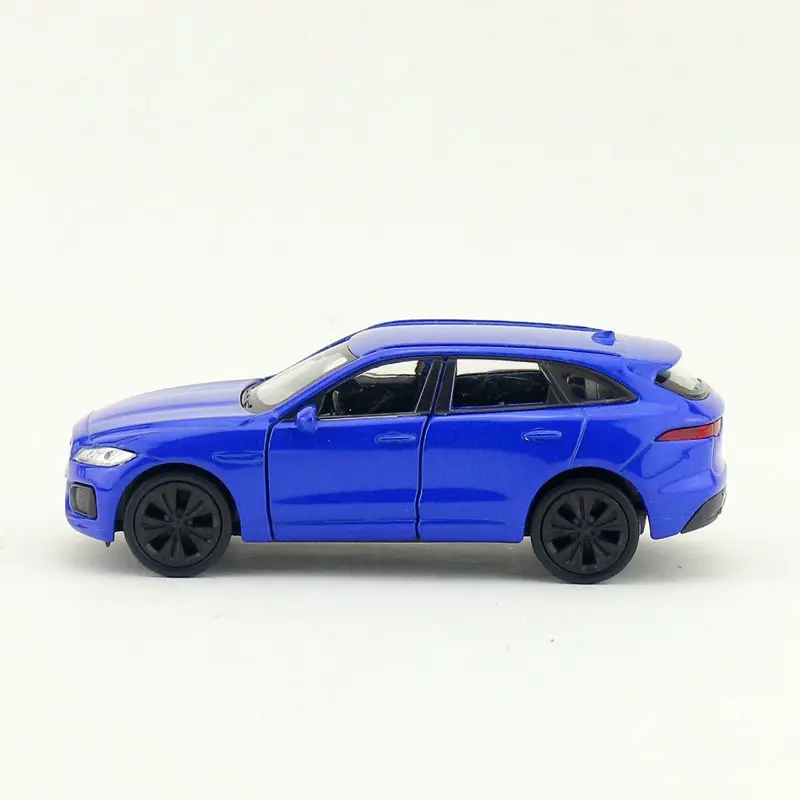 F-Pace (4)
