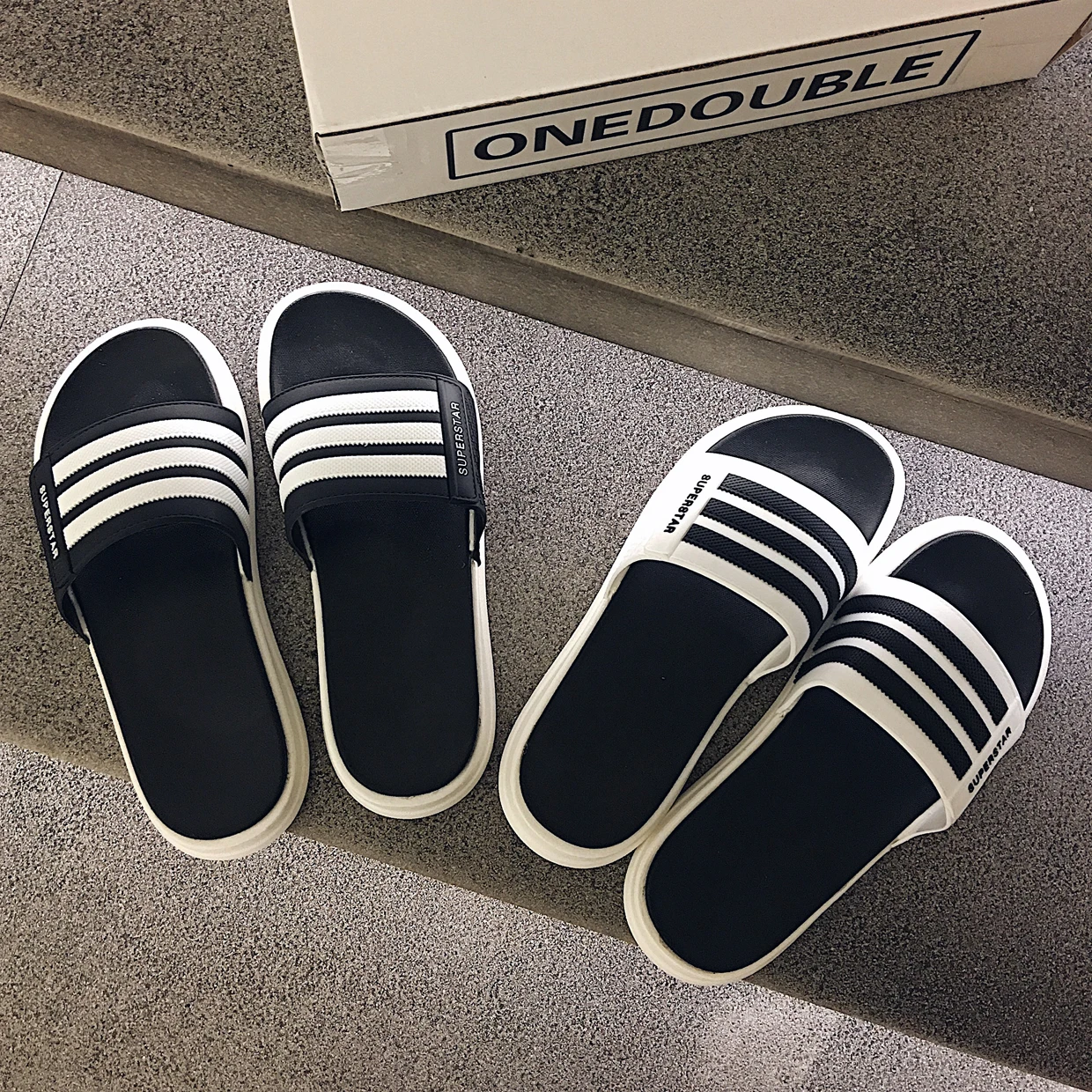 

Slippers men's summer fashion wear Korean version of the tide soft bottom outdoor beach sandals anti-skid word drag men slippers