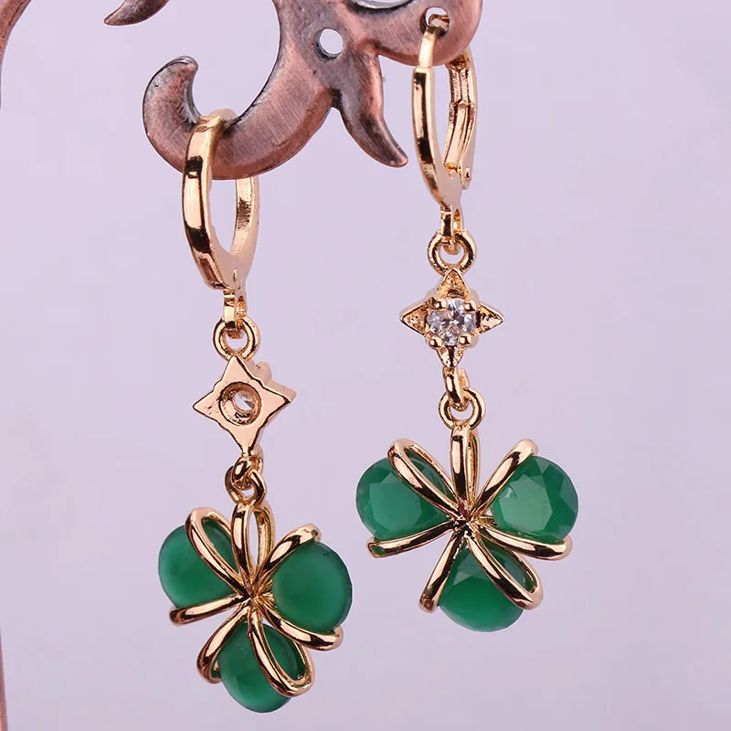 OBS1833_Gold_Green_02