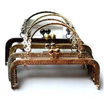 

5Pcs Mixed Flowers Embossed Square Metal Frame Kiss Clasp Lock For Purse Bag Handbag Handle Accessories 20cm