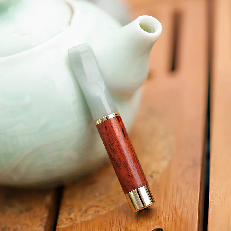 

Jade Sandalwood Cigarette Pull Rod Type Circulation Filter Cigarette Filter