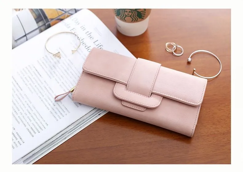Multi-card holder long wallet style 4 detail showing compartments