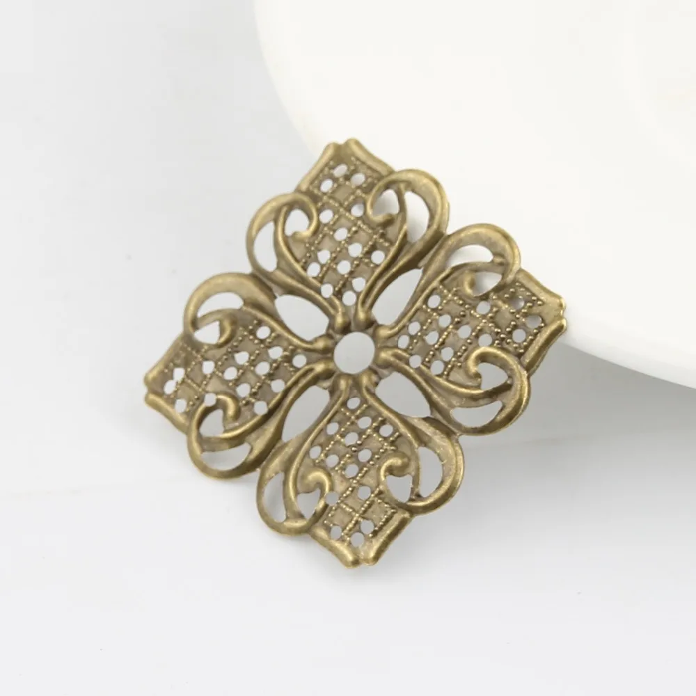 35x35mm 30pcs Bronze Square Hollow Carved Flower Alloy Jewelry Findings