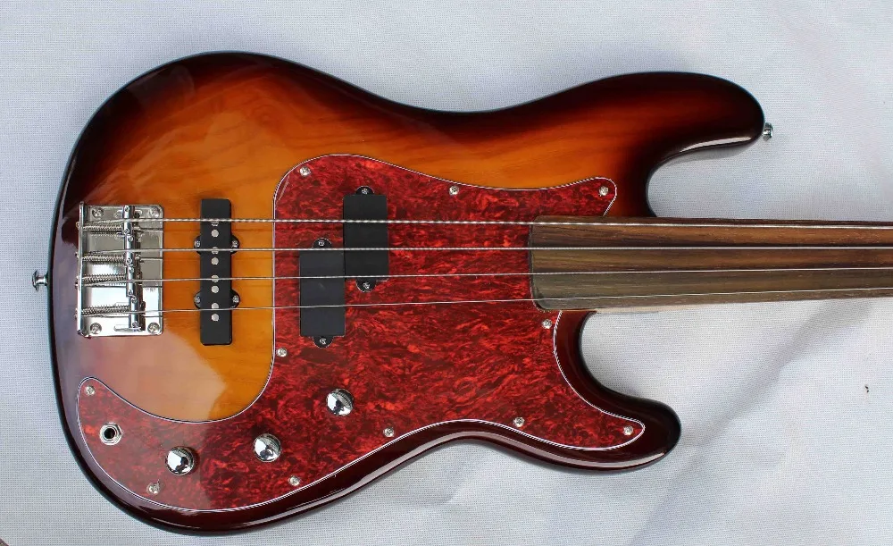 PB Fretless Electric bass guitar, real photos showingin Electric