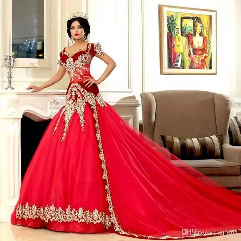 Hot Sale Vintage Short Sleeves Red Wedding Dress Gold Lace