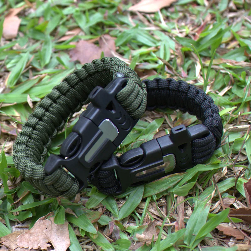 في الهواء الطلق بقاء سوار الرجال النساء مزين Paracord متعددة أدوات التخييم الإنقاذ الطوارئ حبل أساور البوصلة صافرة سكين