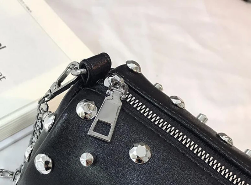 Yogodlns Bags For Women New Fashion Rivet PU Leather Women Bag Diamonds Shoulder Messenger Bag Chains Small Flap Crossbody Bag