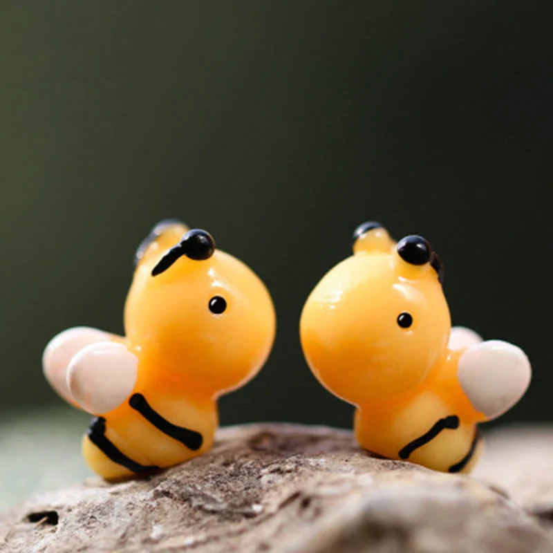 

ZOCDOU 4 Pieces Bee Honeybee Worker Honey Flyer Flower Garden Cute Insect Decoration Model Statue Figurine Ornament Miniatures