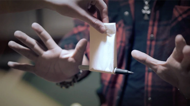 

Vanishing Sharpie by SansMinds Creative Lab Illusions Street,pen,Party Funny Comedy magic tricks Gimmick Mentalism