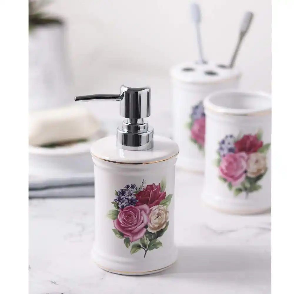 soap cleaning supplies