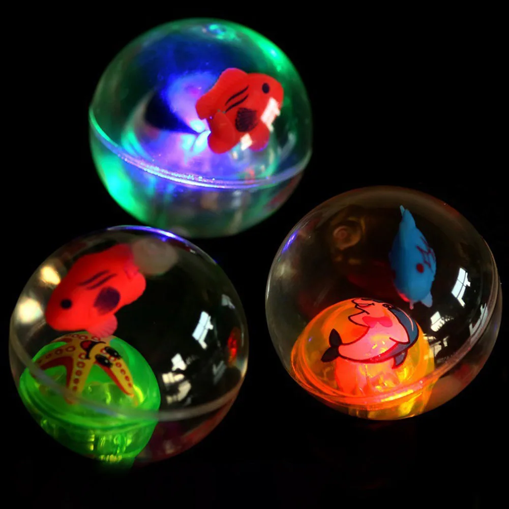 

5.5cm Flashing Luminous Ball Rubber Bouncing Ball Toy Light LED Anti Stress Fun Toys for Children Gift Random Color