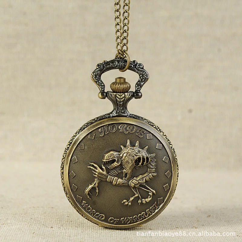 

World of Warcraft Theme Embossed Pedant Watch Vintage Casual Men Bronze Chain Fob Montre Fashion Fob Watch Gift