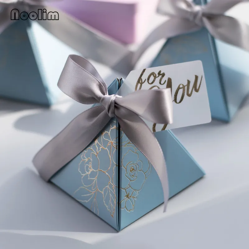 

20Pcs/Lot Exquisite Candy Box With Bow Ribbon Wedding Favors Gifts Boxes For Guests Wedding Decoration Supplies