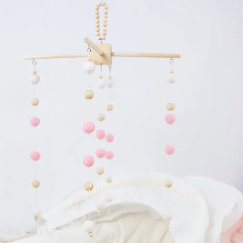

Baby rattle Mobile Crib Mobile Pink Felt Ball Nursery Decor Withe Pom Pom Ball Nordic Style Home Decor Children's Room Ornament