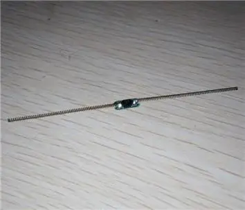 

RFID841 RFID embedded tags ISO18000-6C bendable high temperature UHF tag 84*1mm