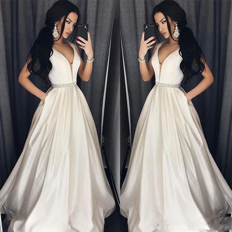 

Elegant Plus Size Prom Dresses 2019 abiye gece elbisesi A-Line Floor-length Long Formal Evening dress Beads Robe De Soiree