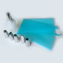 Pastry Bag With Nozzles Set Cream Confectionery Tip on The Pastry Bag Stainless Steel Icing Piping Nozzle Cake Decorating Tools