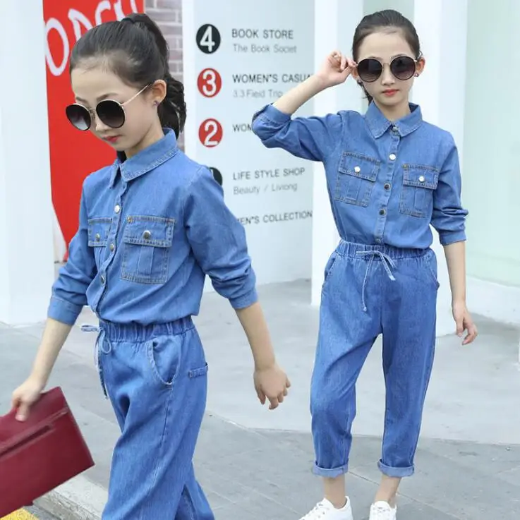 ladies jeans pant and shirt